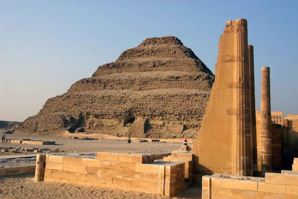 Basse moyenne et haute Egypte jour 1 Les Voyages de Pharaon Basse moyenne et haute Egypte jour 1 Les Voyages de Pharaon Basse, Moyenne & Haute Egypte Les Voyages de Pharaon