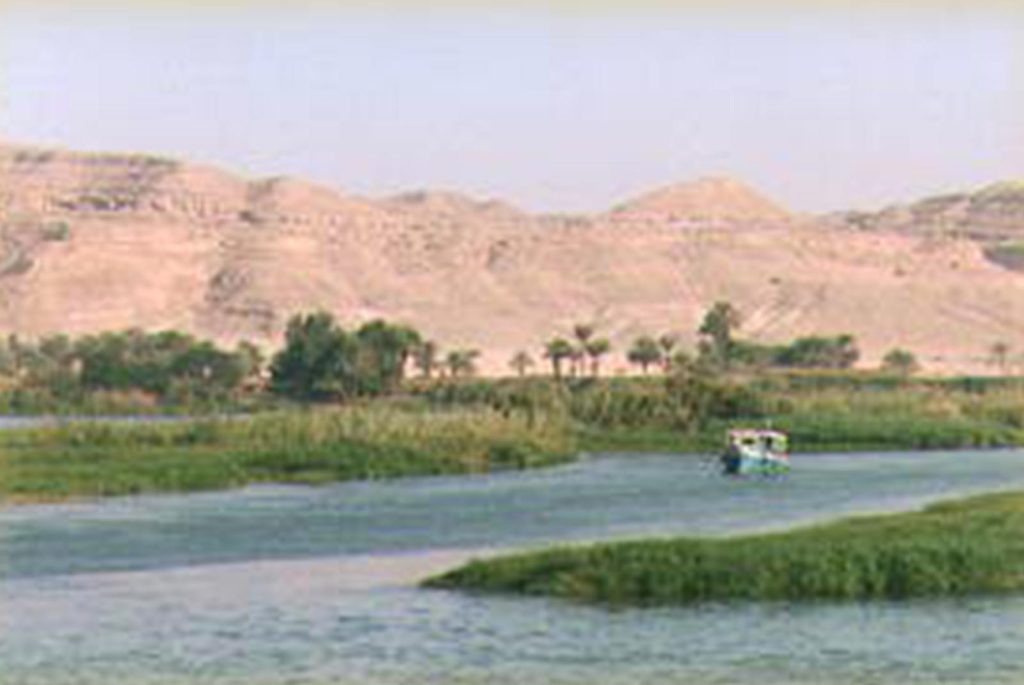 Basse moyenne et haute Egypte jour 7 Les Voyages de Pharaon Basse moyenne et haute Egypte jour 7 Les Voyages de Pharaon Basse, Moyenne & Haute Egypte Les Voyages de Pharaon