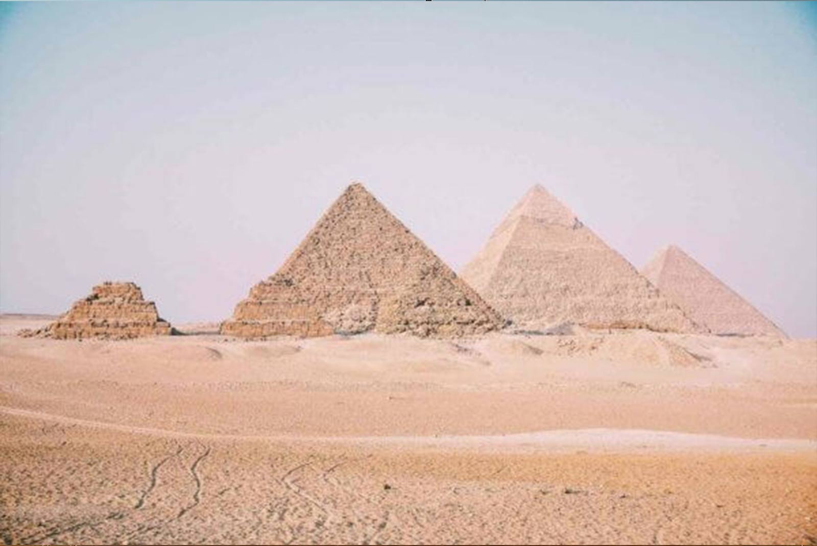 Les pyramides - Les Voyages de Pharaon