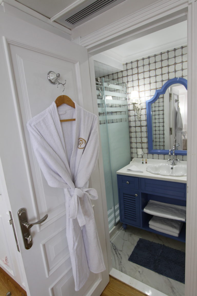 Cabine Dahabiya REINE - Bateau traditionnel pour croisière sur le Nil